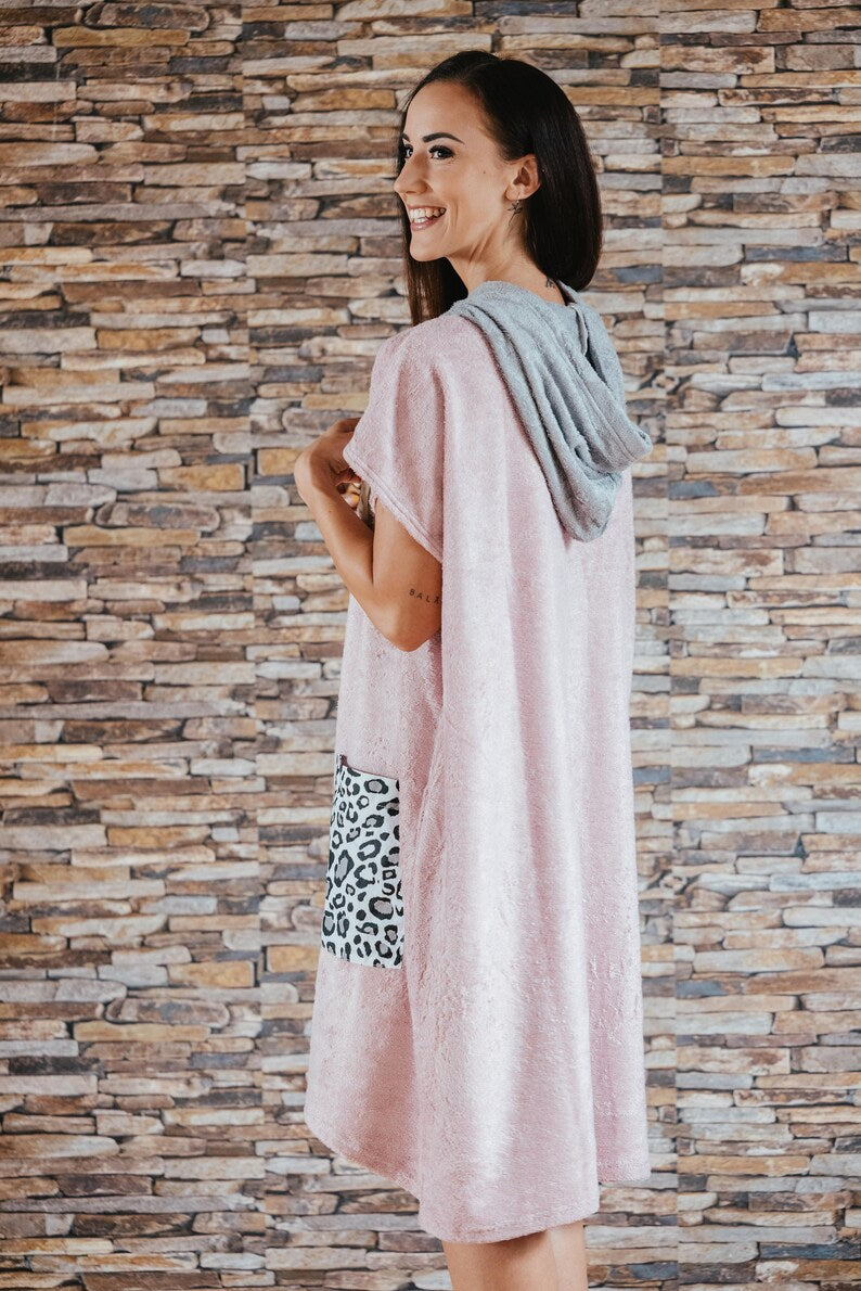 Pink Woman Leopard - Handmade Bamboo Poncho