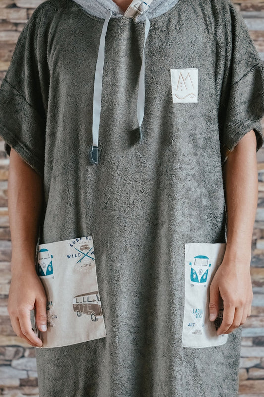 Grey Man Retro - Handmade Bamboo Poncho